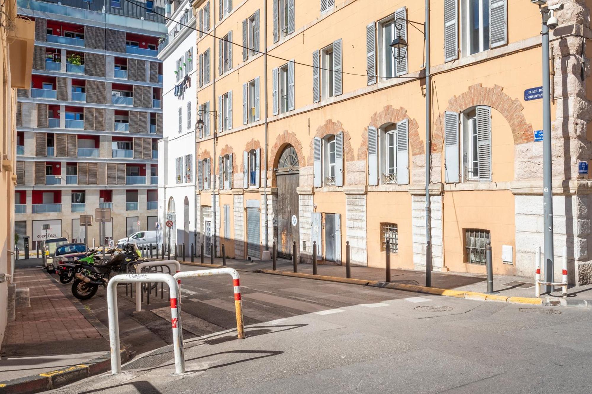 Appartamento Adira Marseille Panier 2 Etoiles Esterno foto